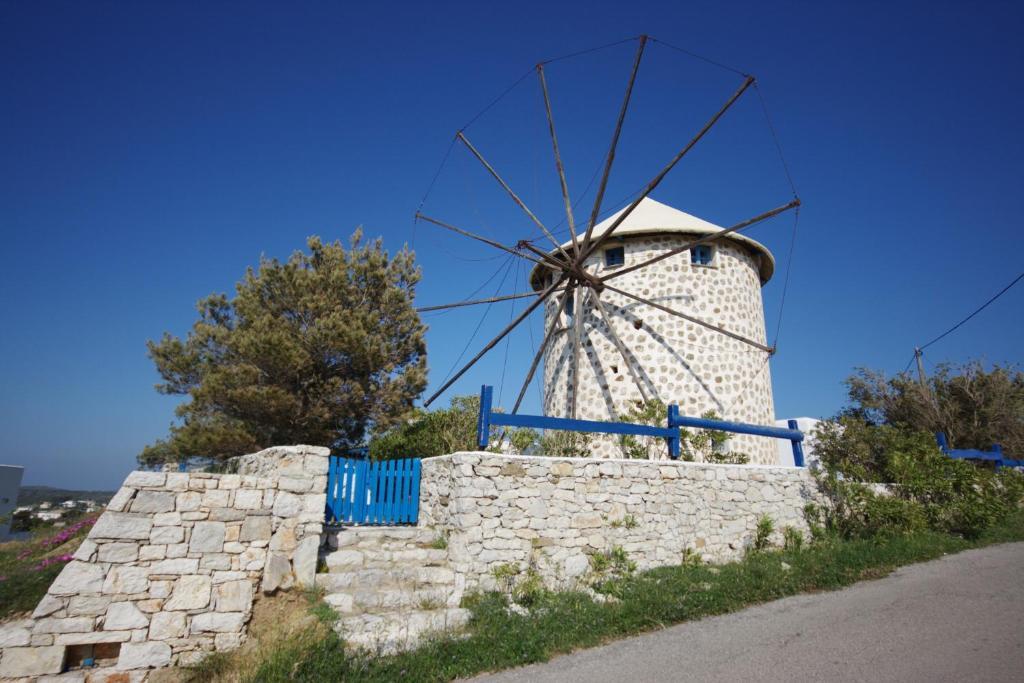 Windmill Studios Livadi  Extérieur photo